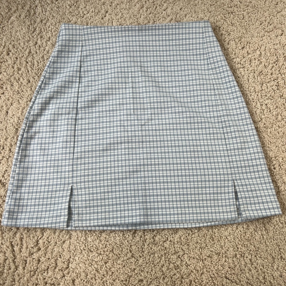 Brandy Melville cara mini skirt